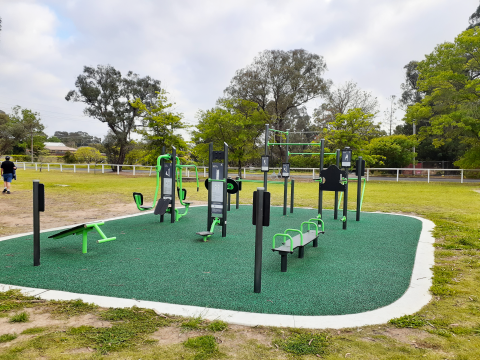 http://www.wollondilly.nsw.gov.au/assets/Uploads/Outdoor-Exercise-Equipment.png