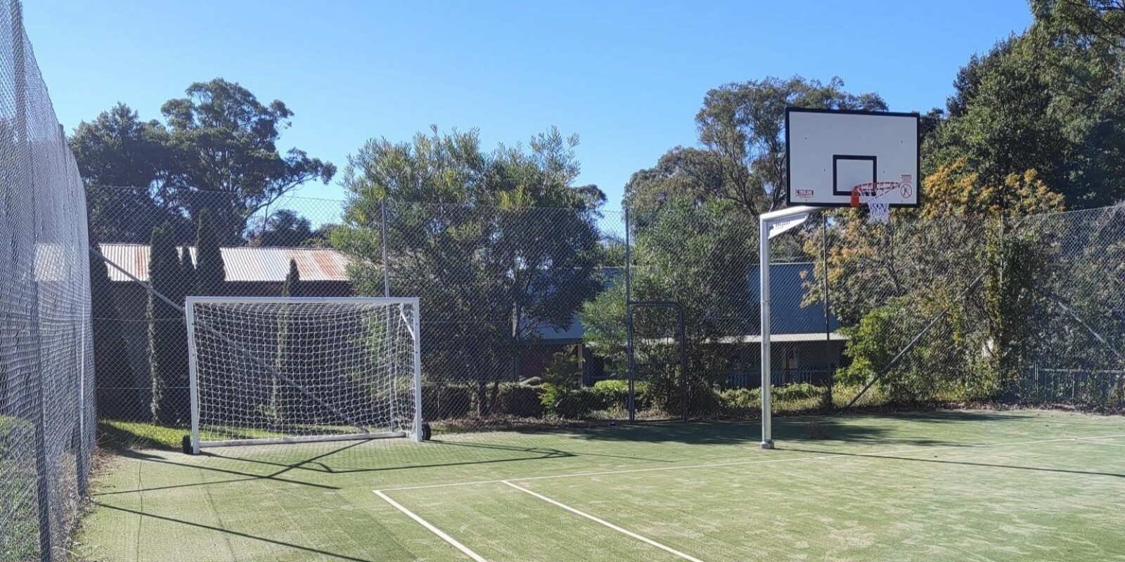 Oakdale Tennis Courts